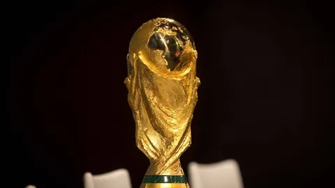 亚乒赛1／4决赛亮点：林诗栋VS宇田幸矢 精彩对决回顾